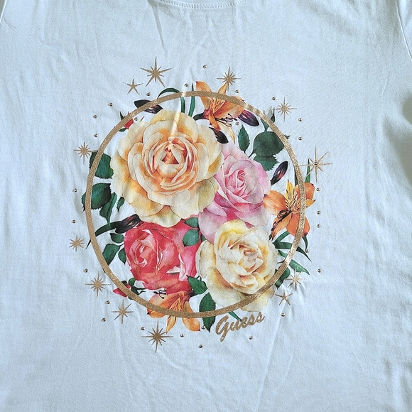 Guess❓Miller Floral💐 Graphic Tee👕 - NWT - Picture 3 of 15